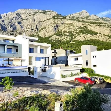Villa Nina 1