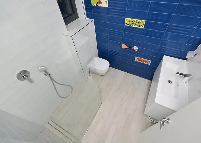 Nina 1 Макарська